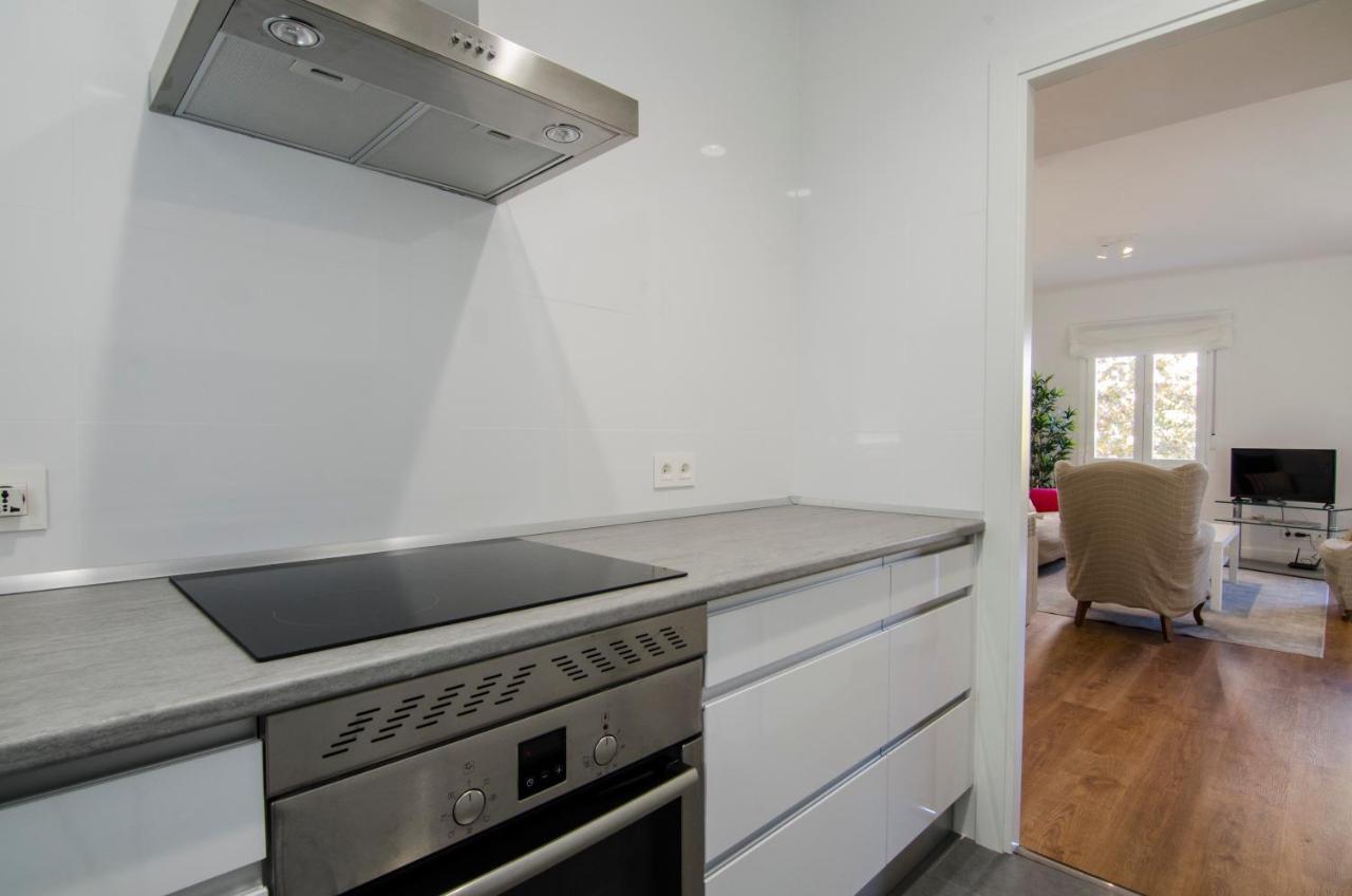2 Bedrooms 2 Bathrooms Furnished - Bernabeu - Business Area With Terrace - Minty Stay Madrid Extérieur photo