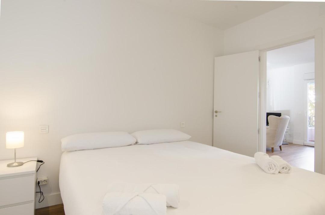 2 Bedrooms 2 Bathrooms Furnished - Bernabeu - Business Area With Terrace - Minty Stay Madrid Extérieur photo