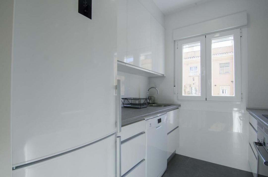 2 Bedrooms 2 Bathrooms Furnished - Bernabeu - Business Area With Terrace - Minty Stay Madrid Extérieur photo